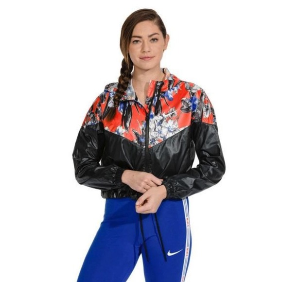 Nike Jackets & Blazers - Nike Women Sportswear Windrunner Cropped Jacket  Size XS